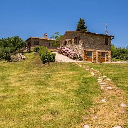 Villa Quadro Sleeps 14 With Pool *