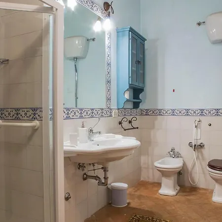 Quadro Sleeps 14 With Pool Quadro Vecchio